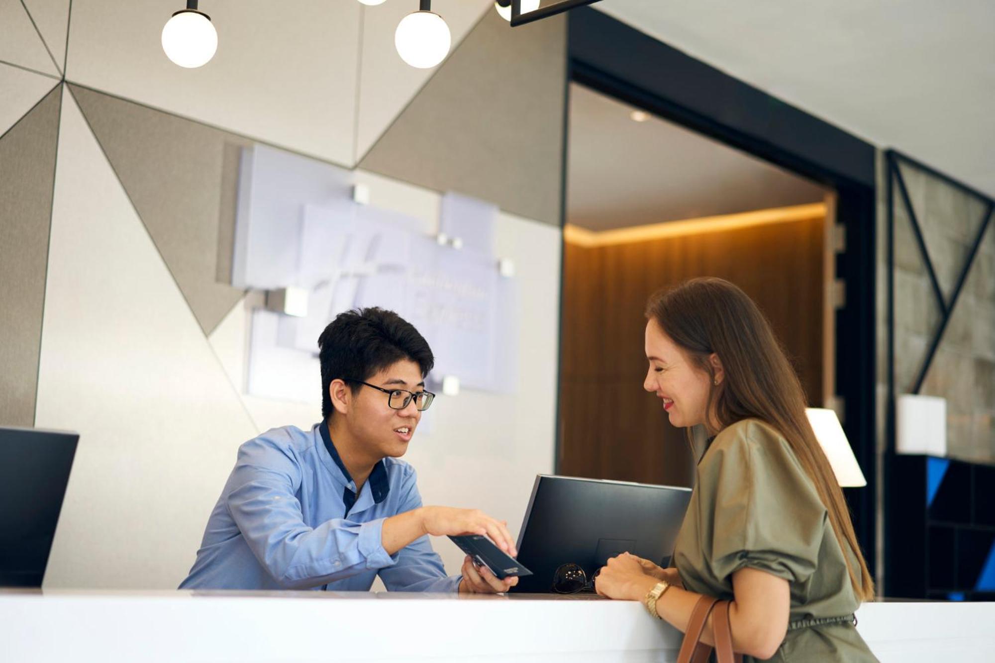 Holiday Inn Express Singapore Serangoon By Ihg Exteriör bild