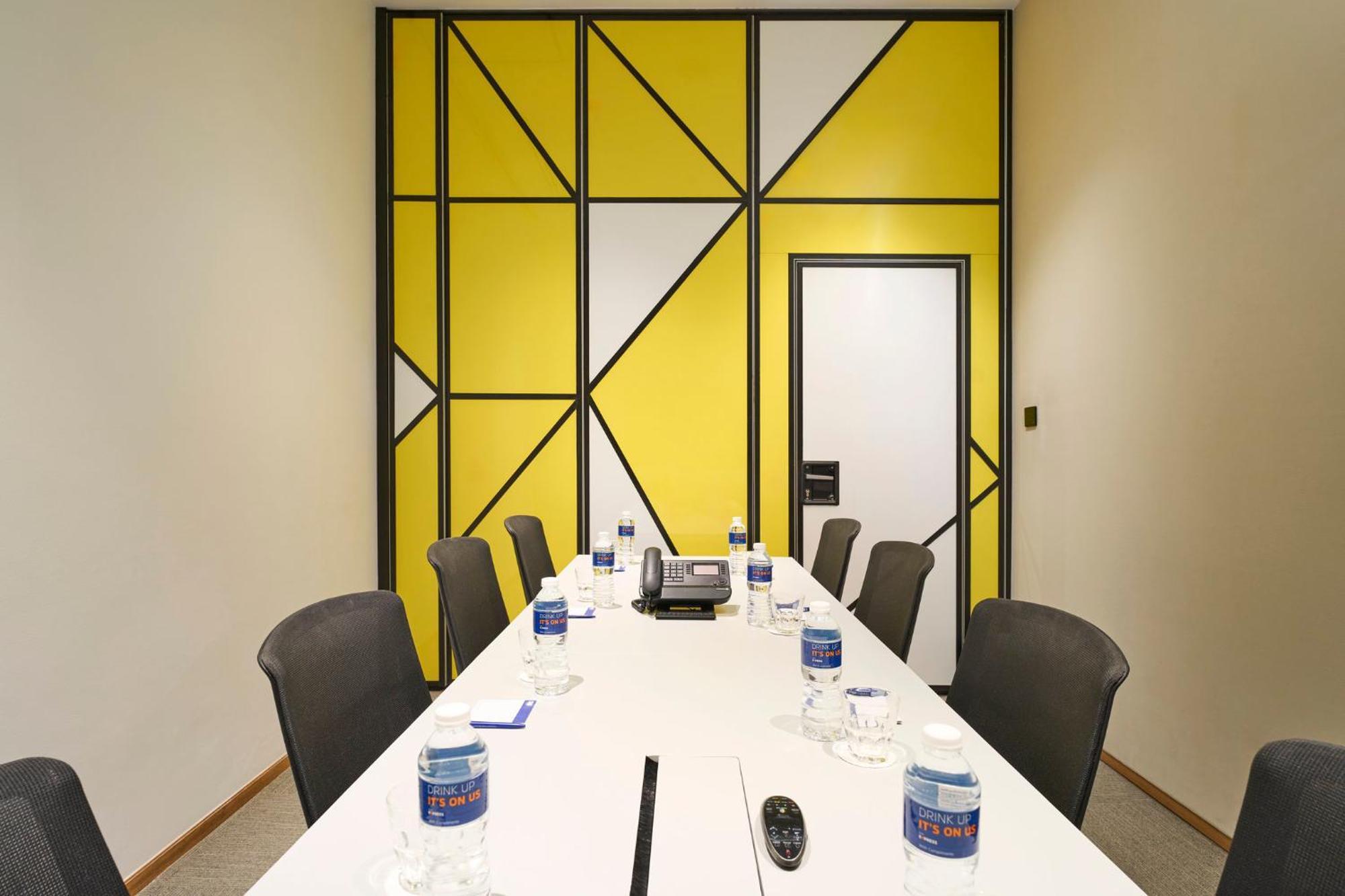 Holiday Inn Express Singapore Serangoon By Ihg Exteriör bild