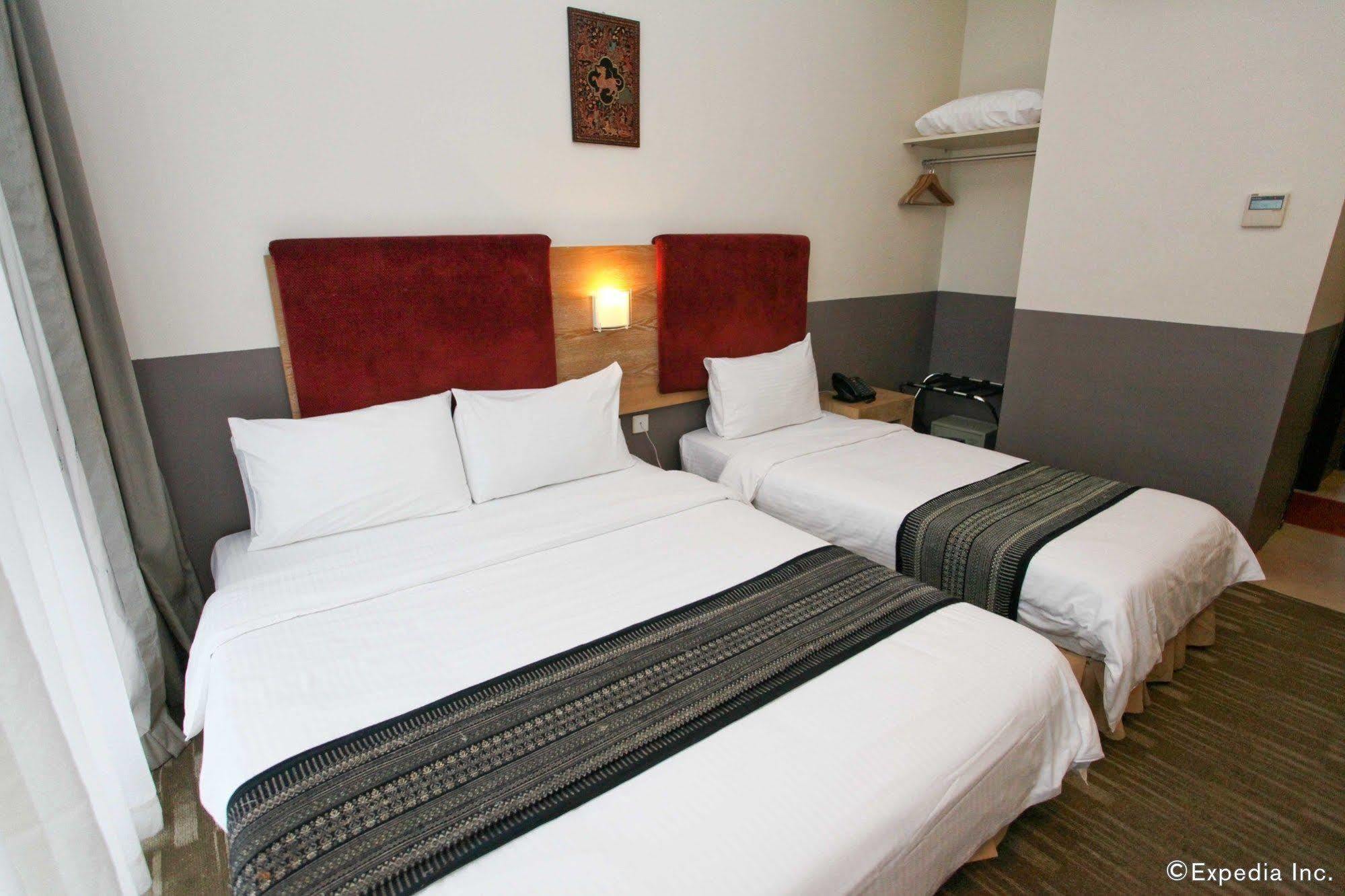 Holiday Inn Express Singapore Serangoon By Ihg Exteriör bild