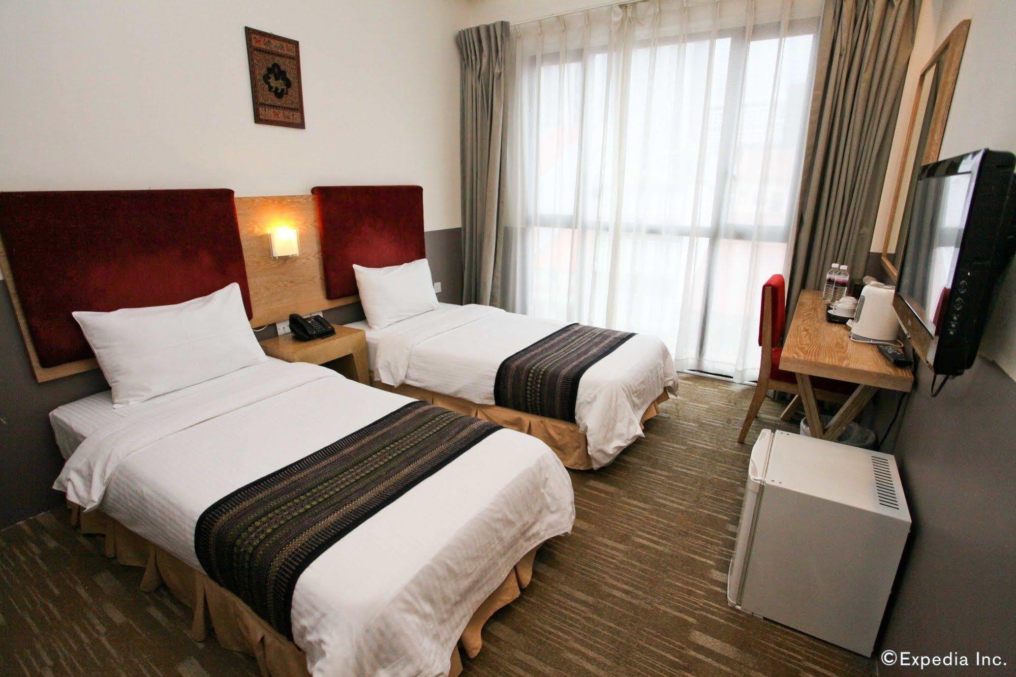 Holiday Inn Express Singapore Serangoon By Ihg Exteriör bild